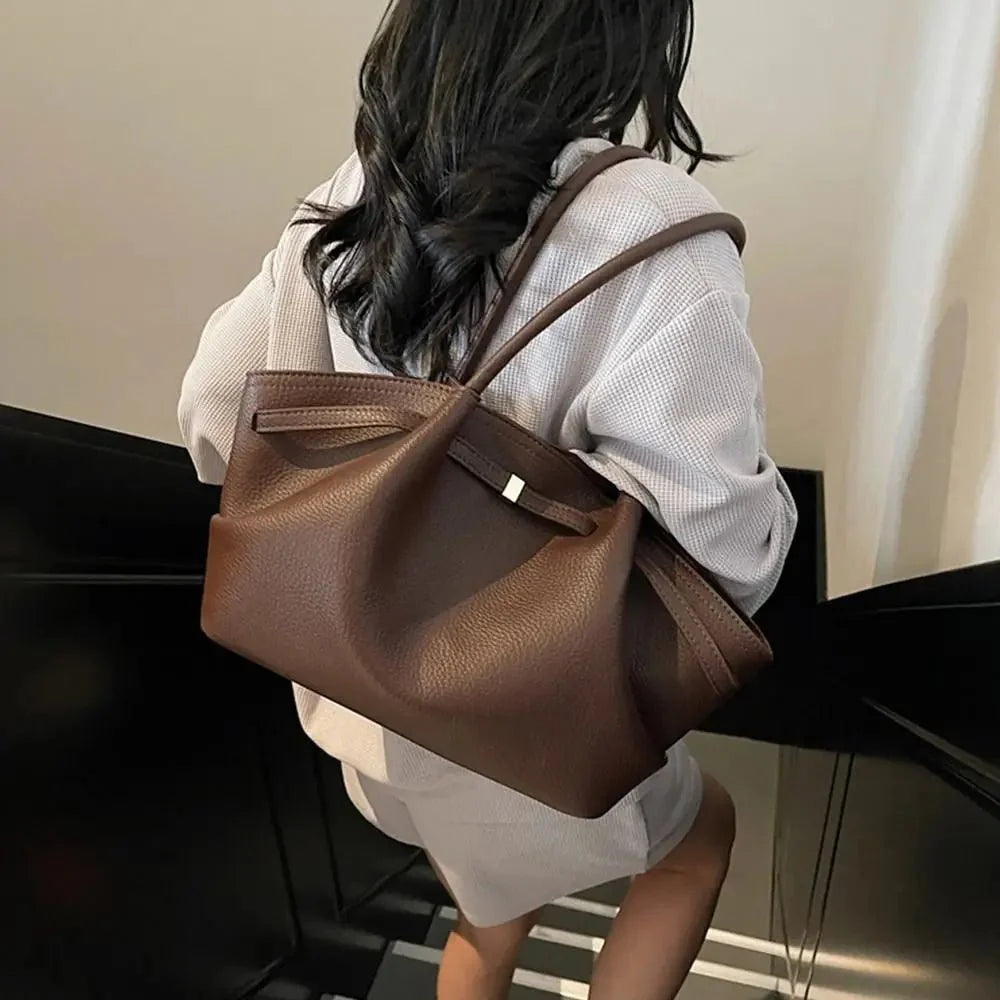 Sandy Shoulder Tote Bag